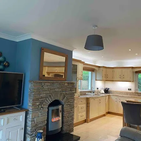 Дом отдыха Cois Locha *