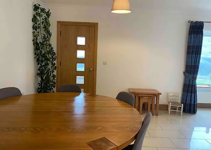 Nyaraló Cois Locha *